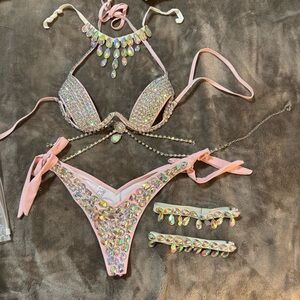 Lumi Shop pink rhinestone set